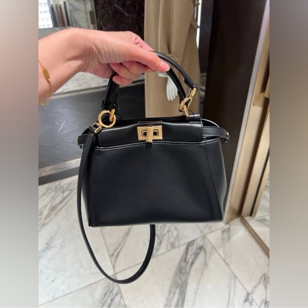 FENDI CROSSBODY PEEKABOO